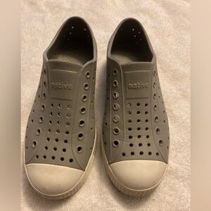 Native gray and white  Slip-On water shoes size J2